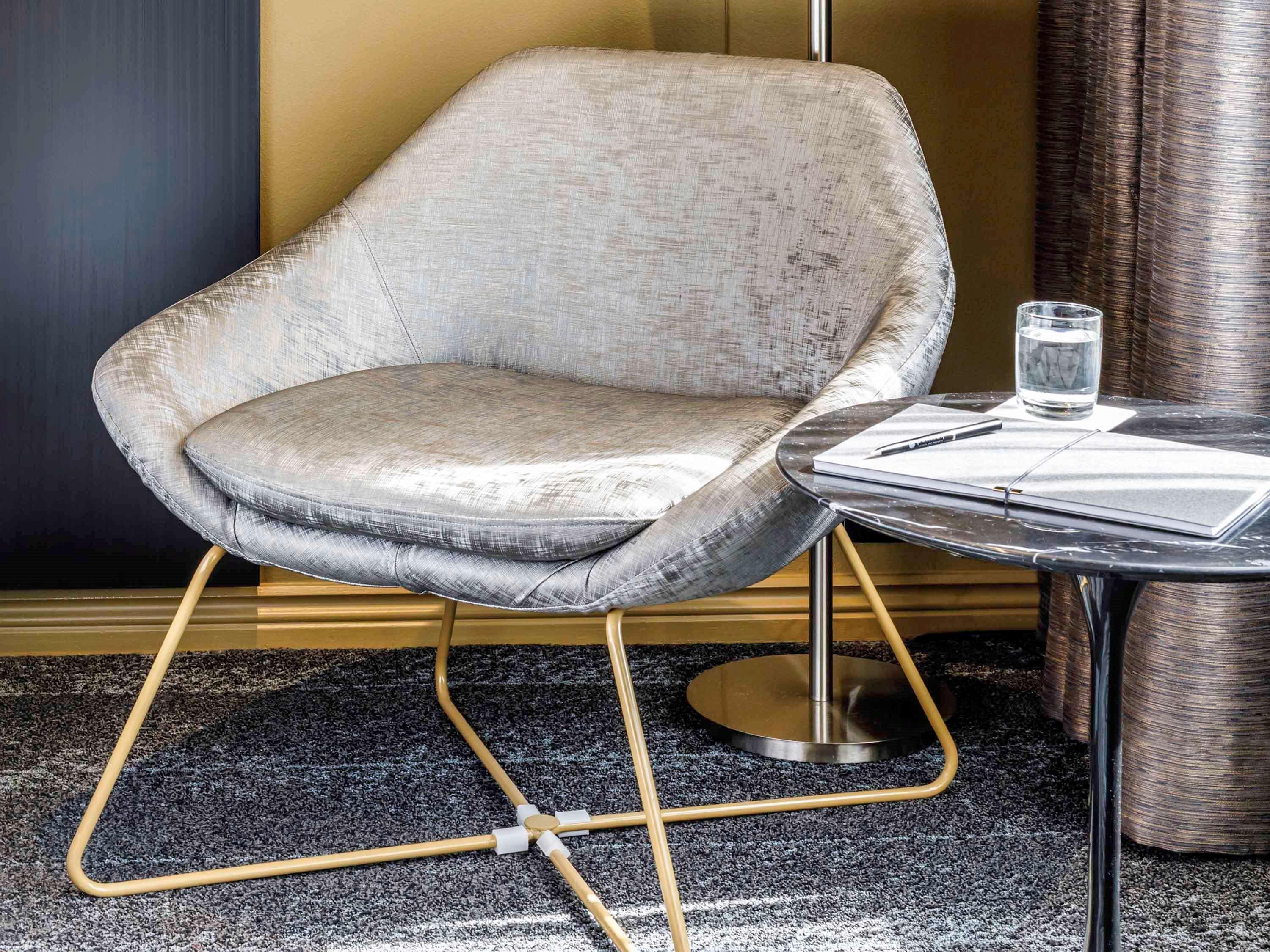 Pullman Sydney Hyde Park Hotel Luaran gambar Armchair